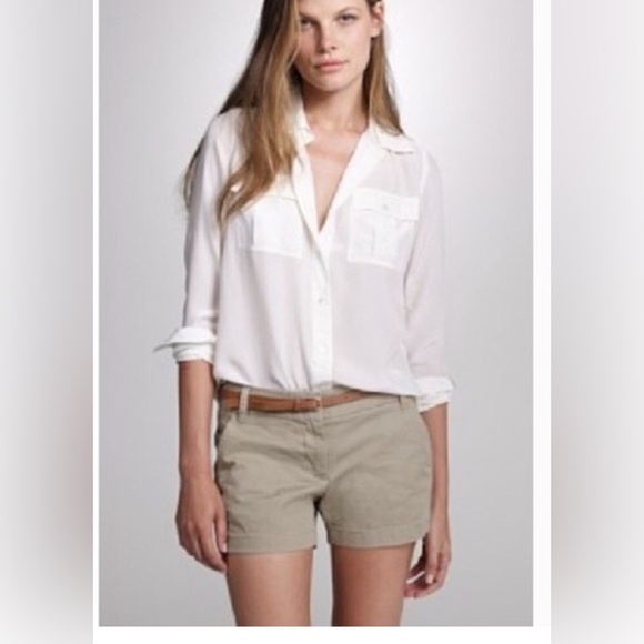 J Crew Woman’s 100% Cotton Chino Broken in Shorts - Picture 1 of 9